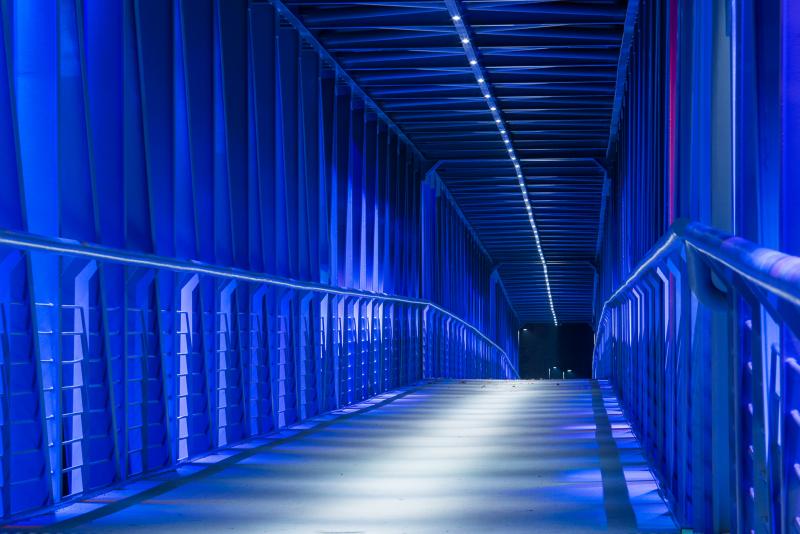 Illuminazione Ponte Zeran a Varsavia, Polonia 9